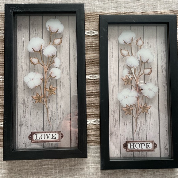 Art Mates, Set of 2 wall decor “ Love” and “Hope”. 7.25” x 14”. Black frame - Picture 1 of 8